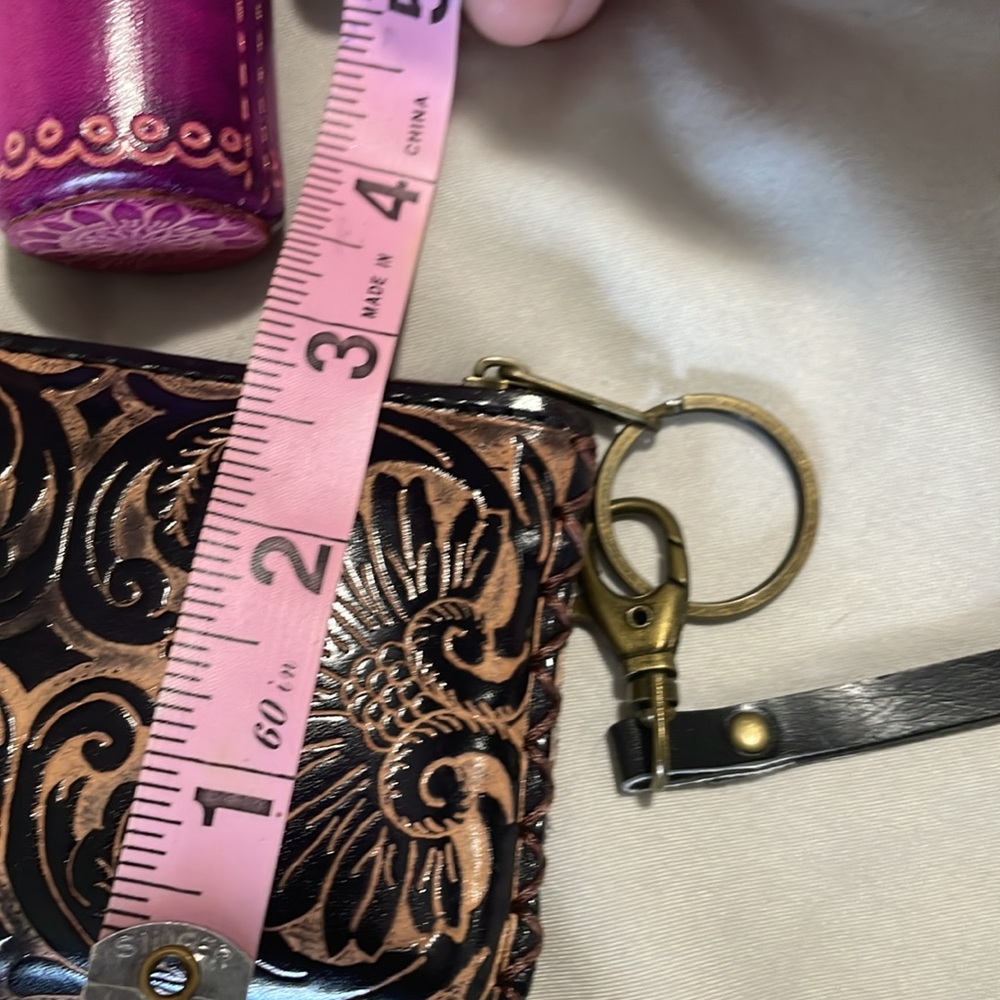 Women's Mini bag Charms and Keychain Set, NWT & NWOT Embossed & Detailed - Picture 7 of 15